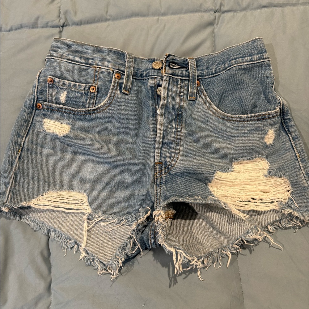 Levi’s 501 denim shorts